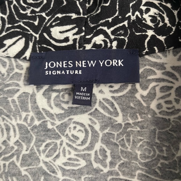 Jones New York Floral Signature Top Sz M - Picture 3 of 3